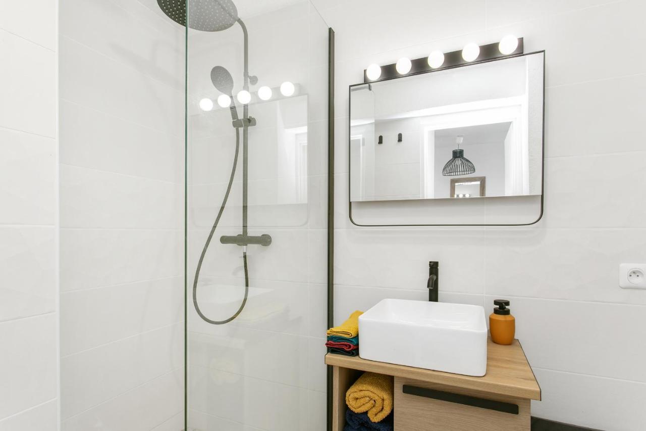 Appartement T3 Terrasse Vue Sur Mer, Piscine, Parking, Wifi Et Clim Сет Экстерьер фото